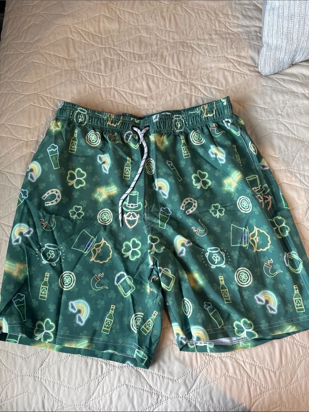 Amazon Men's Green Shamrock & Icons Swim Trunks - Brand New